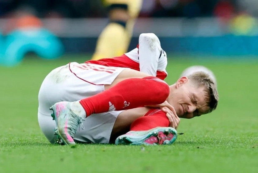 Đội trưởng của Arsenal gặp khá nhiều chấn thương ở mùa giải năm nay